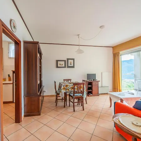 Euroville-4 By Interhome Апартаменты *